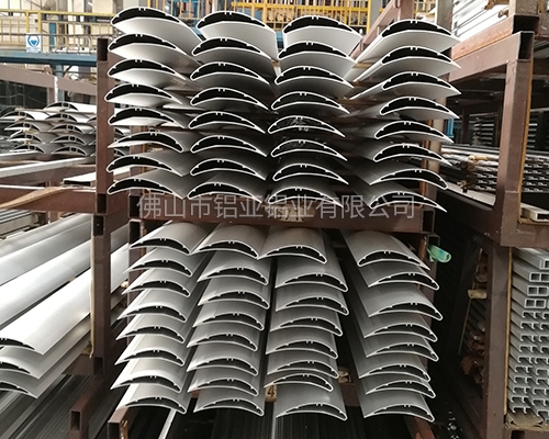 工業(yè)鋁材鋁型材